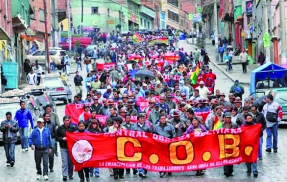 Gobierno y COB retoman el diálogo incluyendo la demanda del magisterio