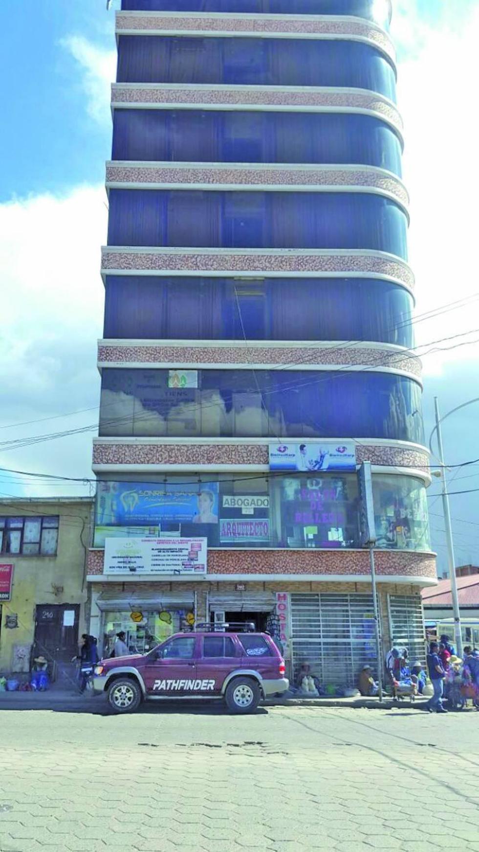 Impidieron el rescate de atrapados en un elevador