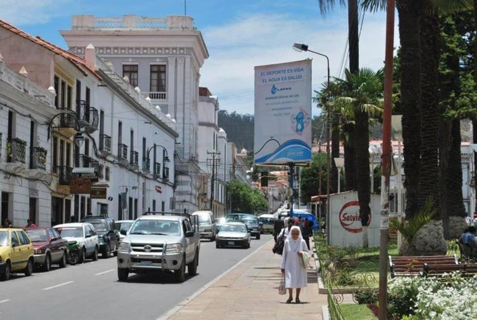 Ministra de Culturas recibe  proyectos turísticos de Sucre