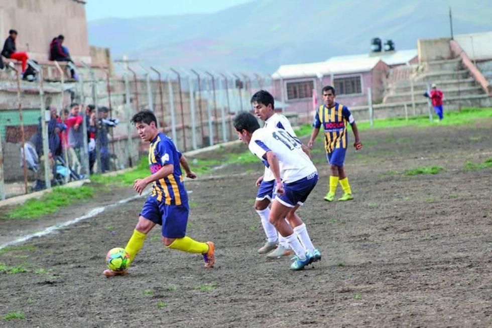 Rosario Central sufre para vencer a H. Players