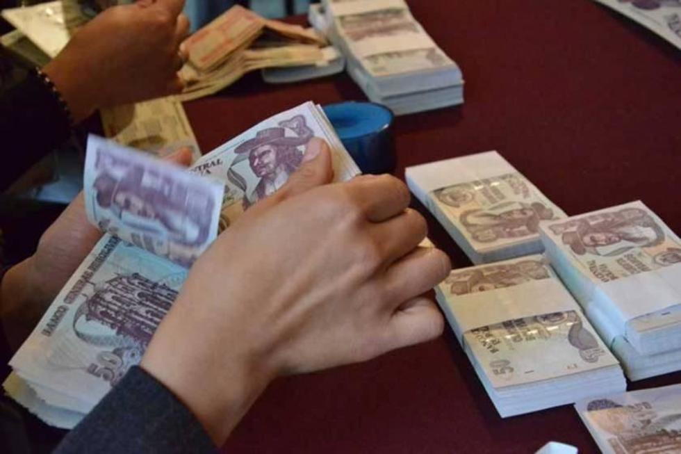 COB negociará el alza salarial 2017 al final del diálogo con el Gobierno