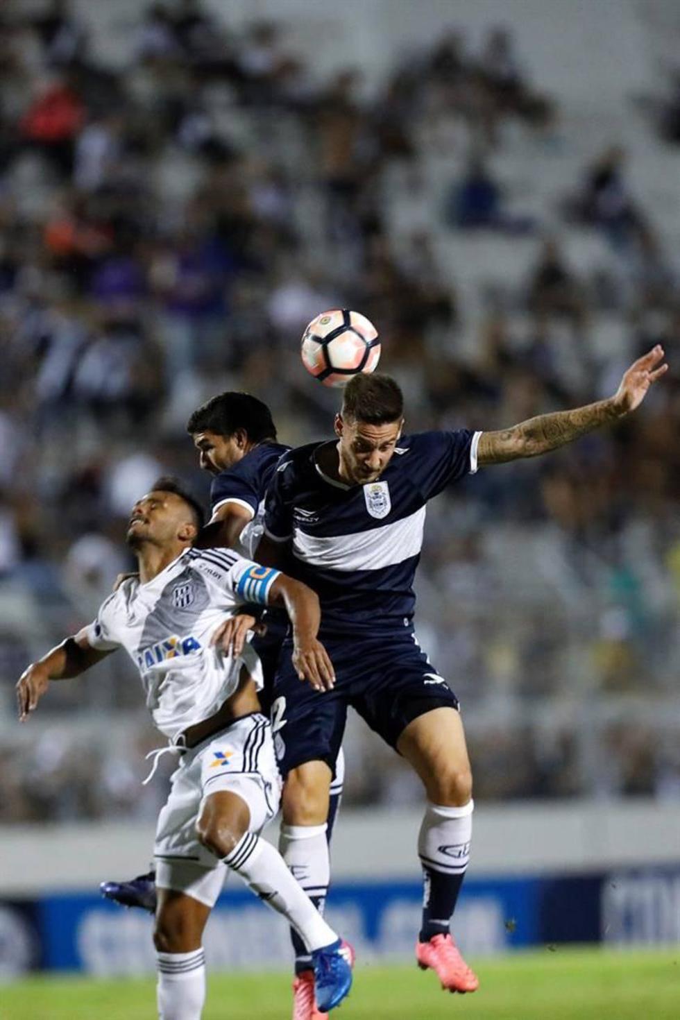 Ponte Preta empata con Gimnasia