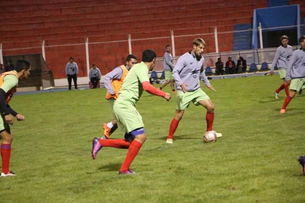 Leeb prepara su arsenal para recibir a Oriente Petrolero 