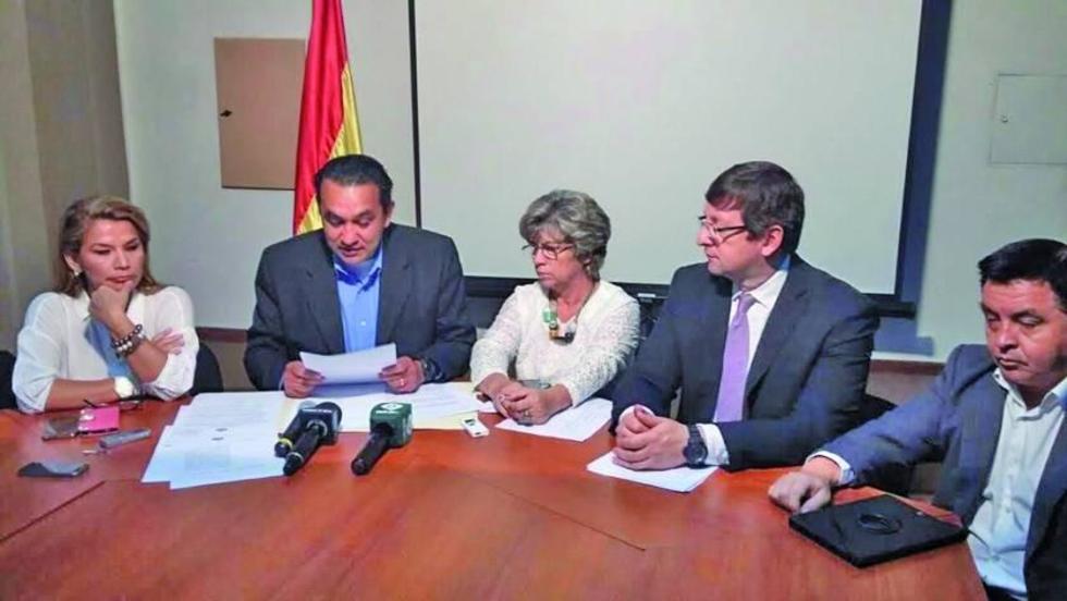 Oposición pide auditar  la elección de vocales a tribunales de justicia