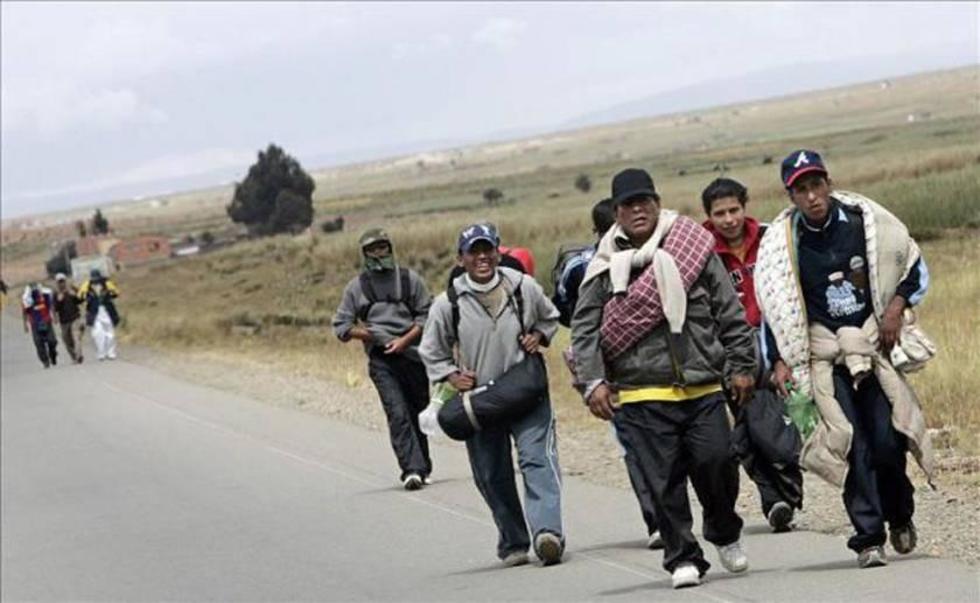 Invitan a miles de fieles católicos para bendecir peregrinación a Copacabana