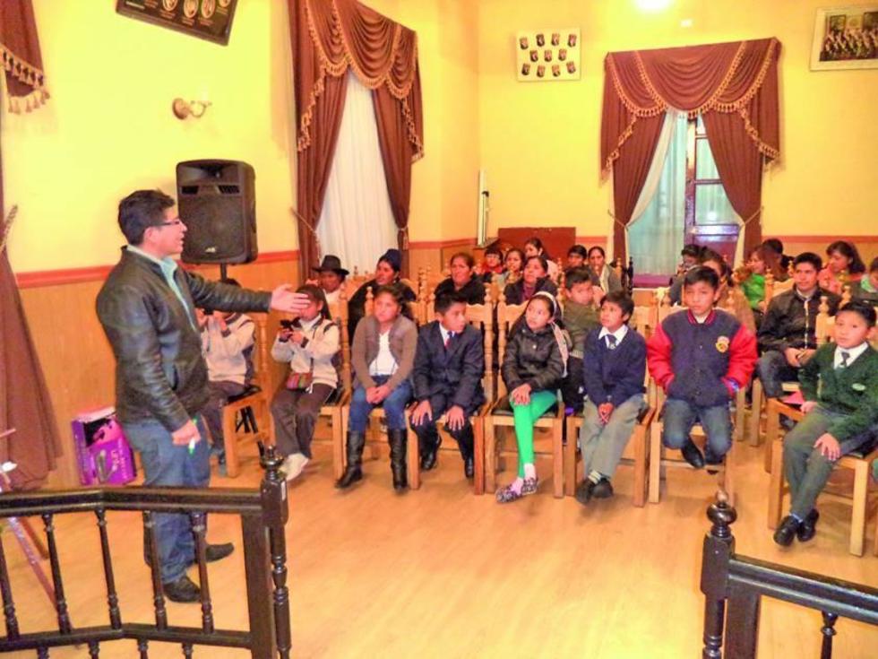 Niños concejales sesionarán hoy