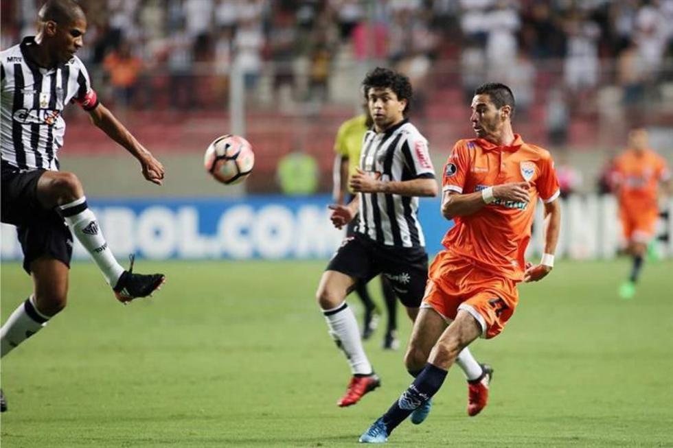 Golean al Toro en la Libertadores