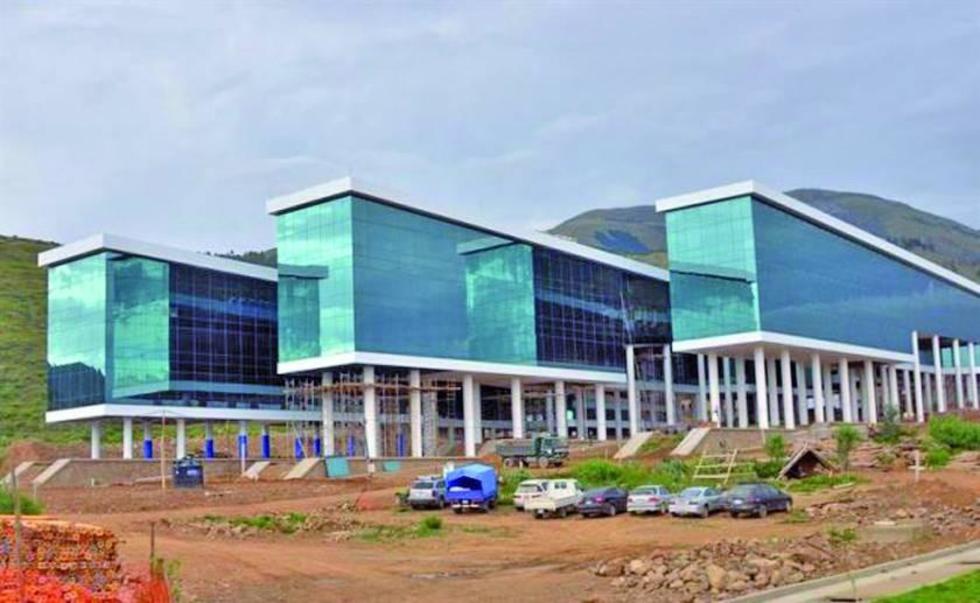 Confirman que sede de Unasur estará terminada en diciembre
