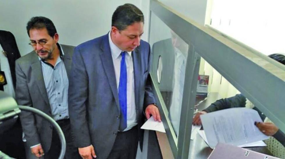 Caso Taladros: denuncian a 15 funcionarios de la estatal YPFB