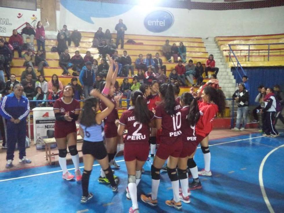 Arequipa logra la presea dorada en voleibol en los Judejut