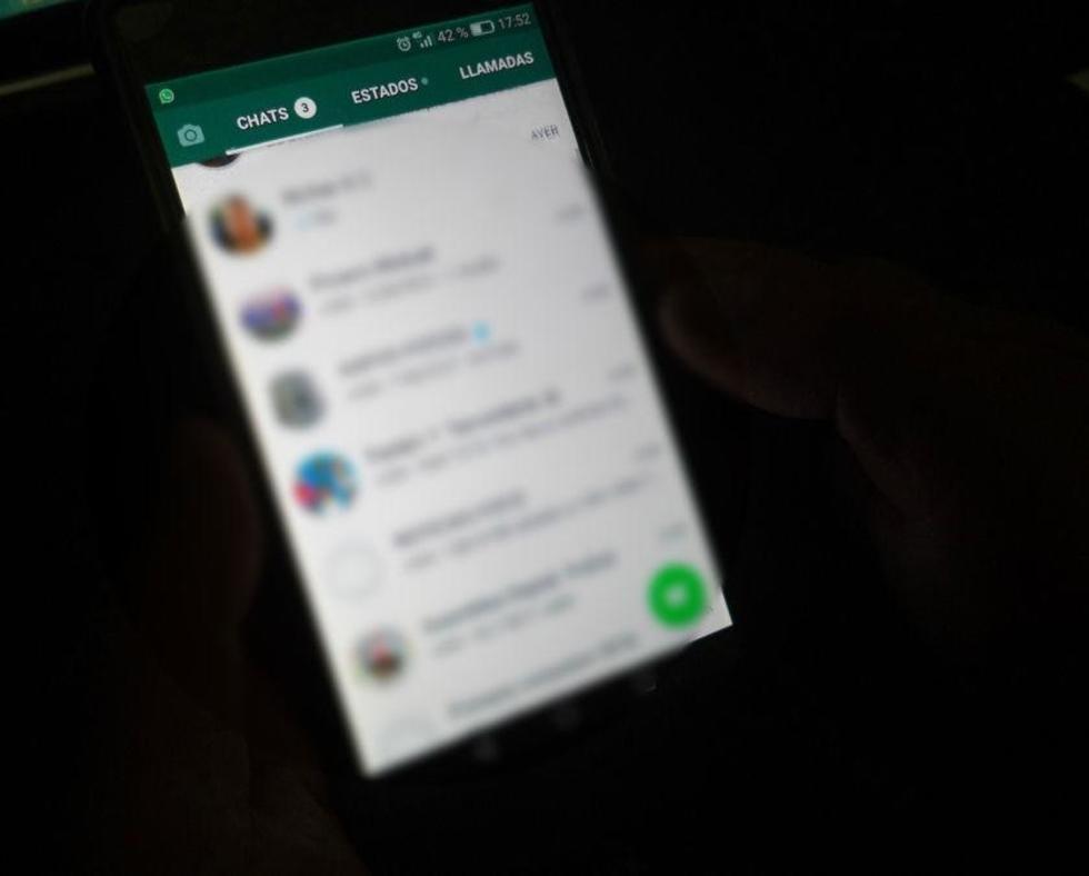 Capacitarán en escuelas sobre el uso de los teléfonos celulares
