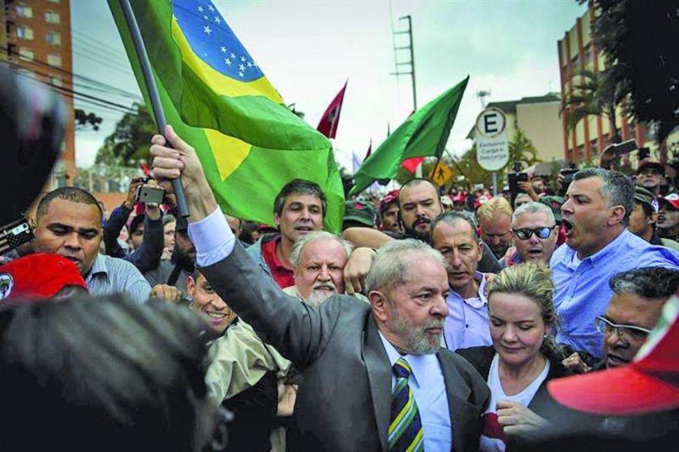 Expresidente Lula comparece ante un juez por el caso de corrupción