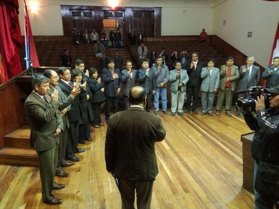 Posesionan a la directiva de la FUD de la UATF