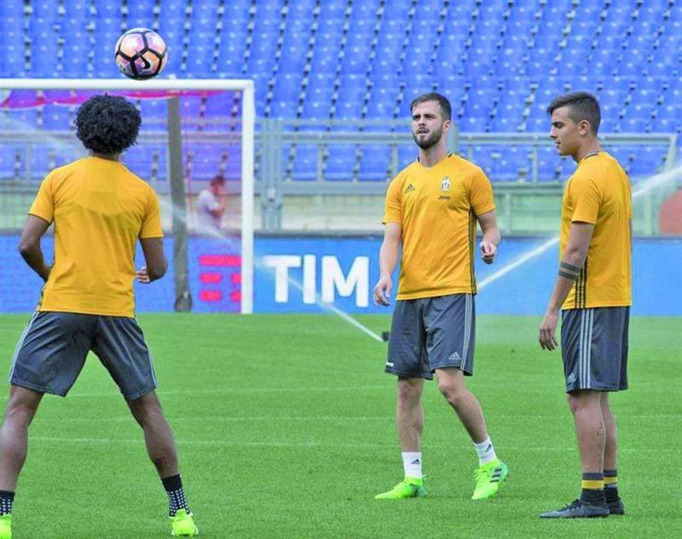 Juventus y Lazio se juegan el título
