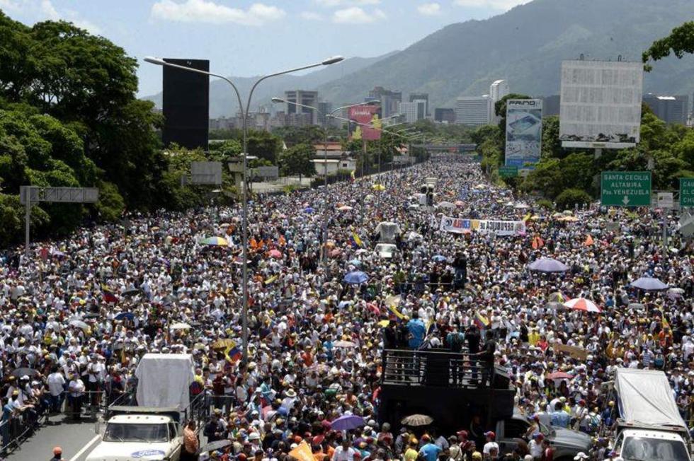 Sube a 47 los muertos en protestas en Venezuela