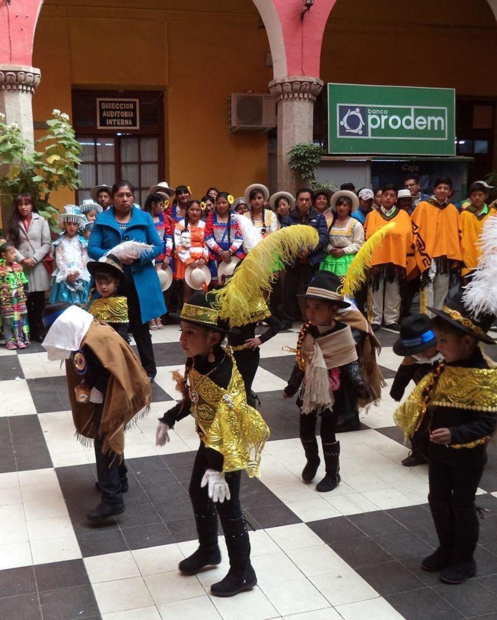 Invitan a observar entrada de la Escuela Don Bosco