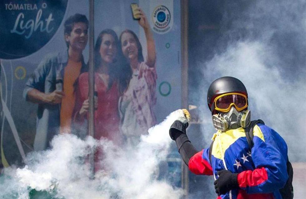 Opositores cumplen 60 días de protestas en contra de Maduro