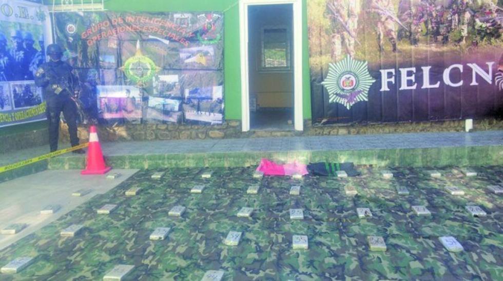 Aprehenden a un hombre que llevaba 84 k de cocaína