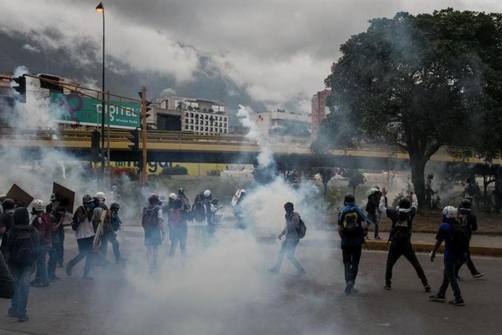 Ya son 66 personas muertas en protestas contra Nicolás Maduro