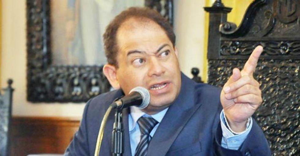 Advierten a Adepcoca que es delito interceptar vehículos oficiales