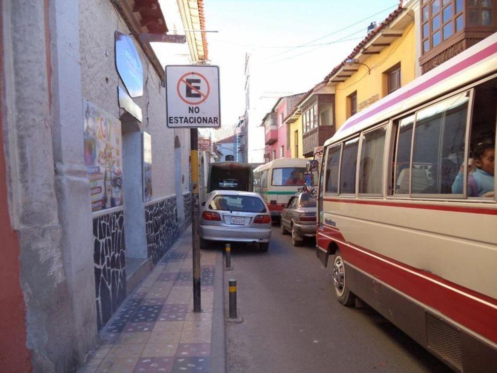 Siguen infringiendo normas de Tránsito 