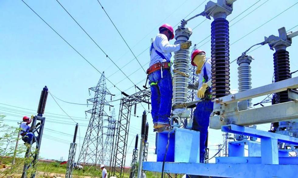 Privados ven que alza en la tarifa de electricidad irá al consumidor final
