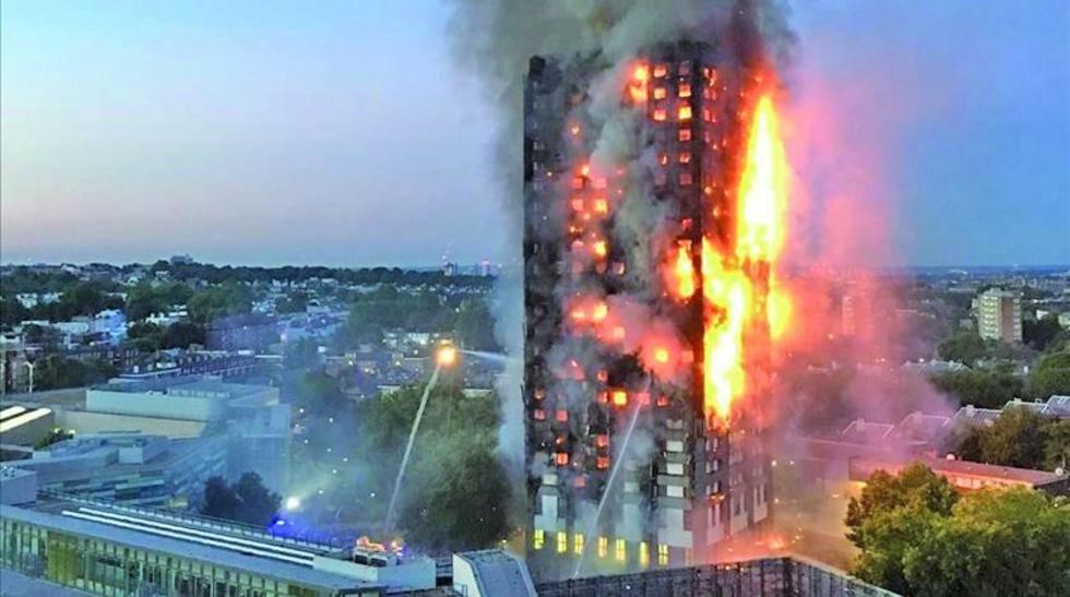 May dice que el incendio de Londres se investigará a fondo