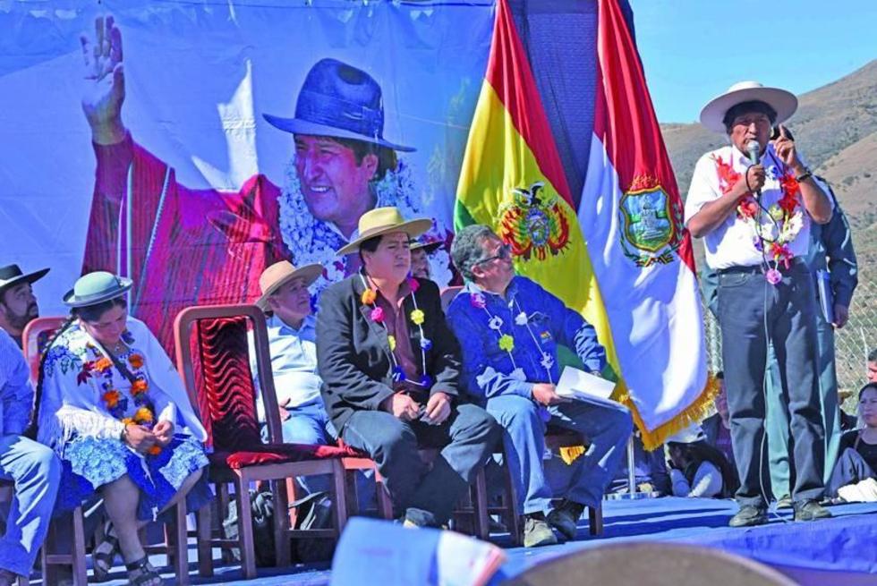 Descartan contratar a los médicos privados para evitar más paros