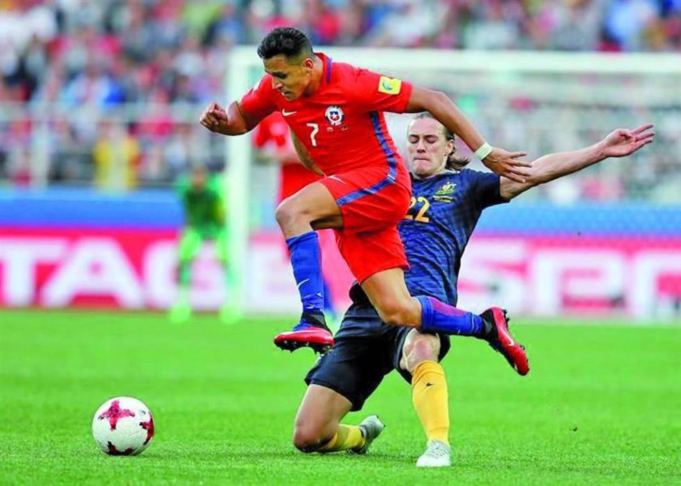 Chile sufre para empatar ante Australia 
