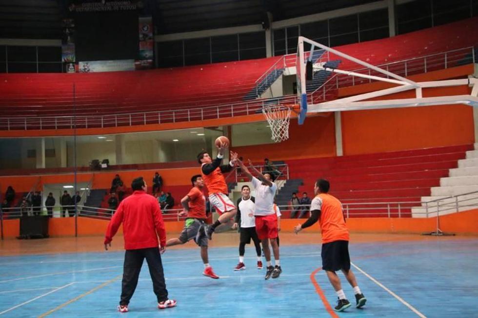 El club Pichincha pierde la punta del grupo “B” tras su derrota en Tarija