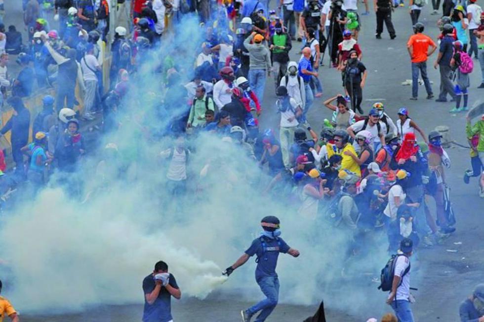 La crisis en Venezuela crece con el saqueo de tiendas