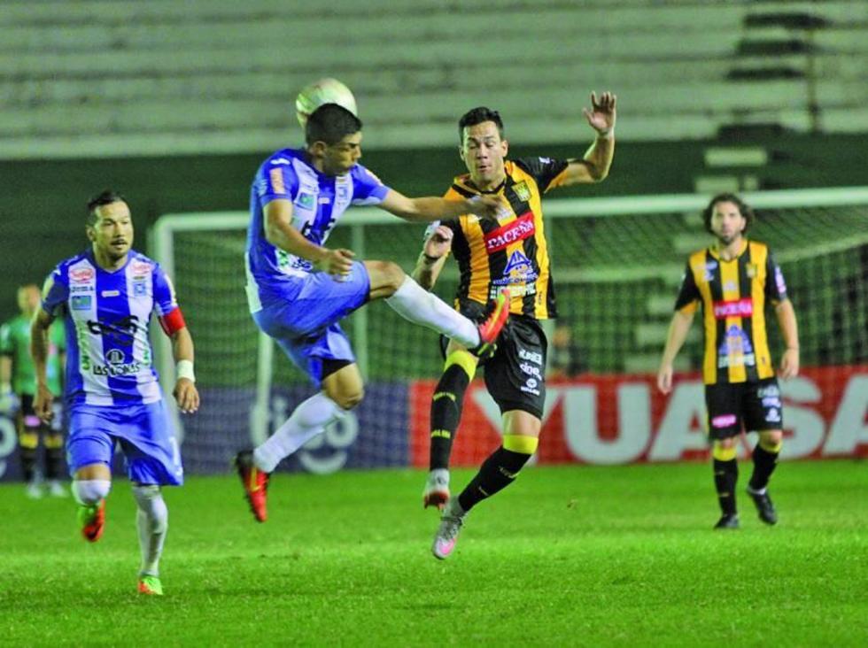 Blooming golea 4-1 al Tigre de Achumani