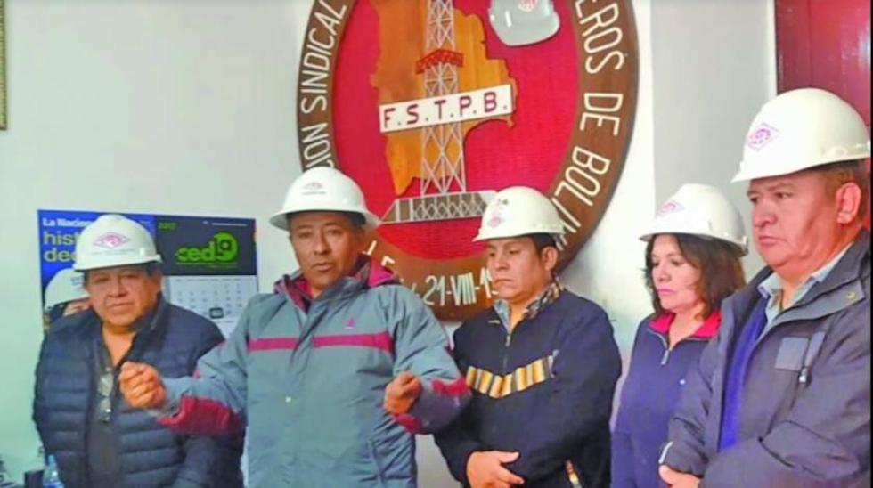 Los petroleros advierten con la paralización de plantas de gas