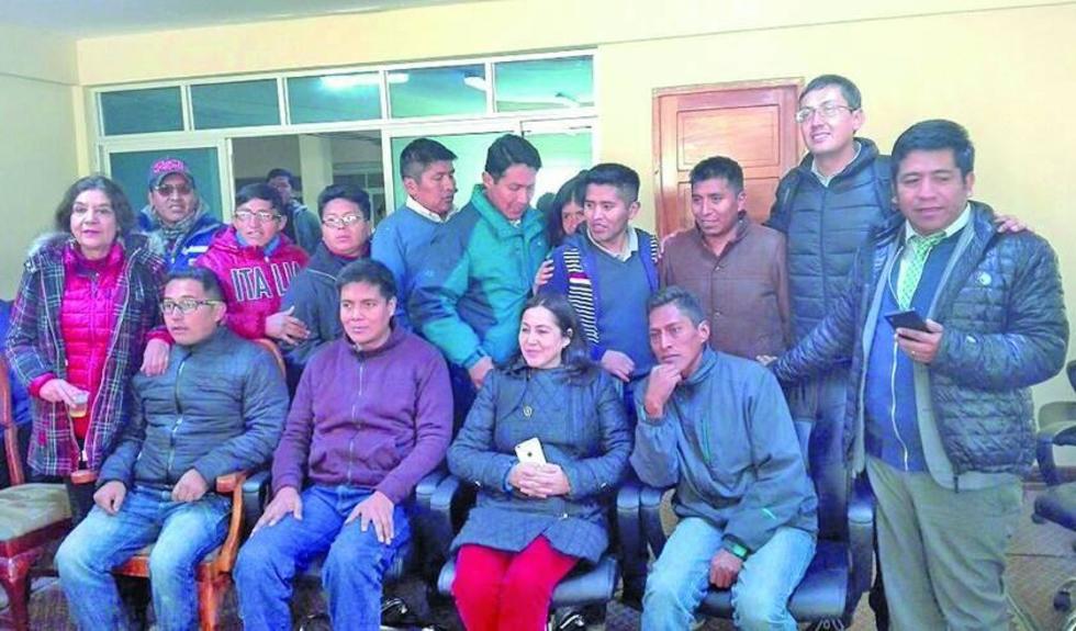 Denuncian que uno de los nueve expulsados de Chile es "chutero"