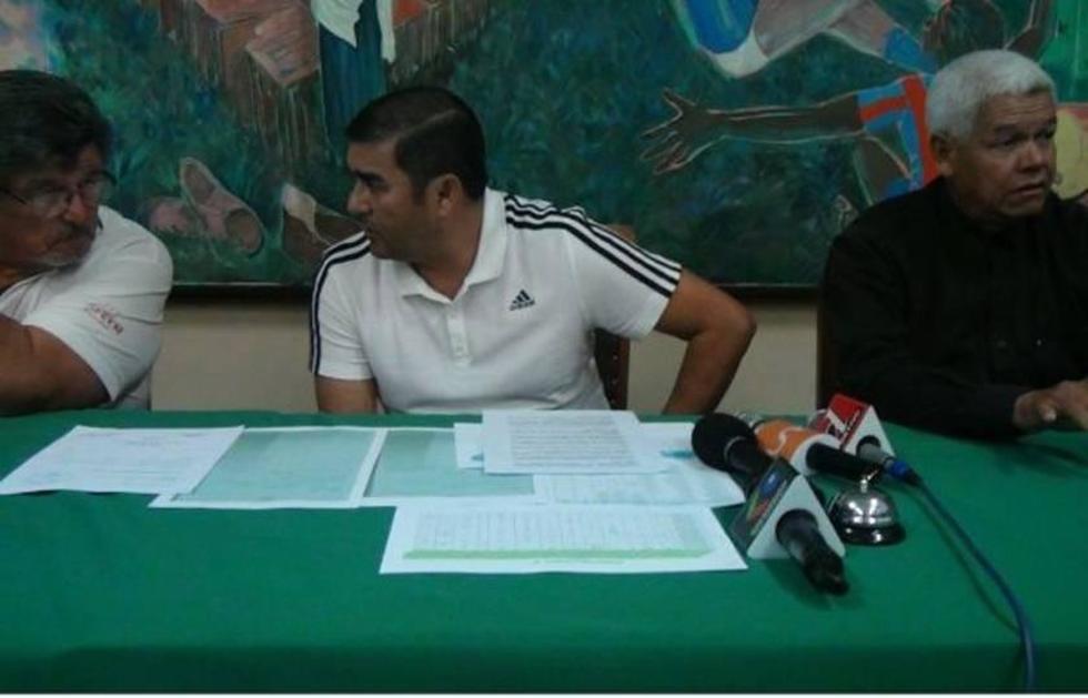 Los árbitros paran el fútbol de la ACF de manera indefinida