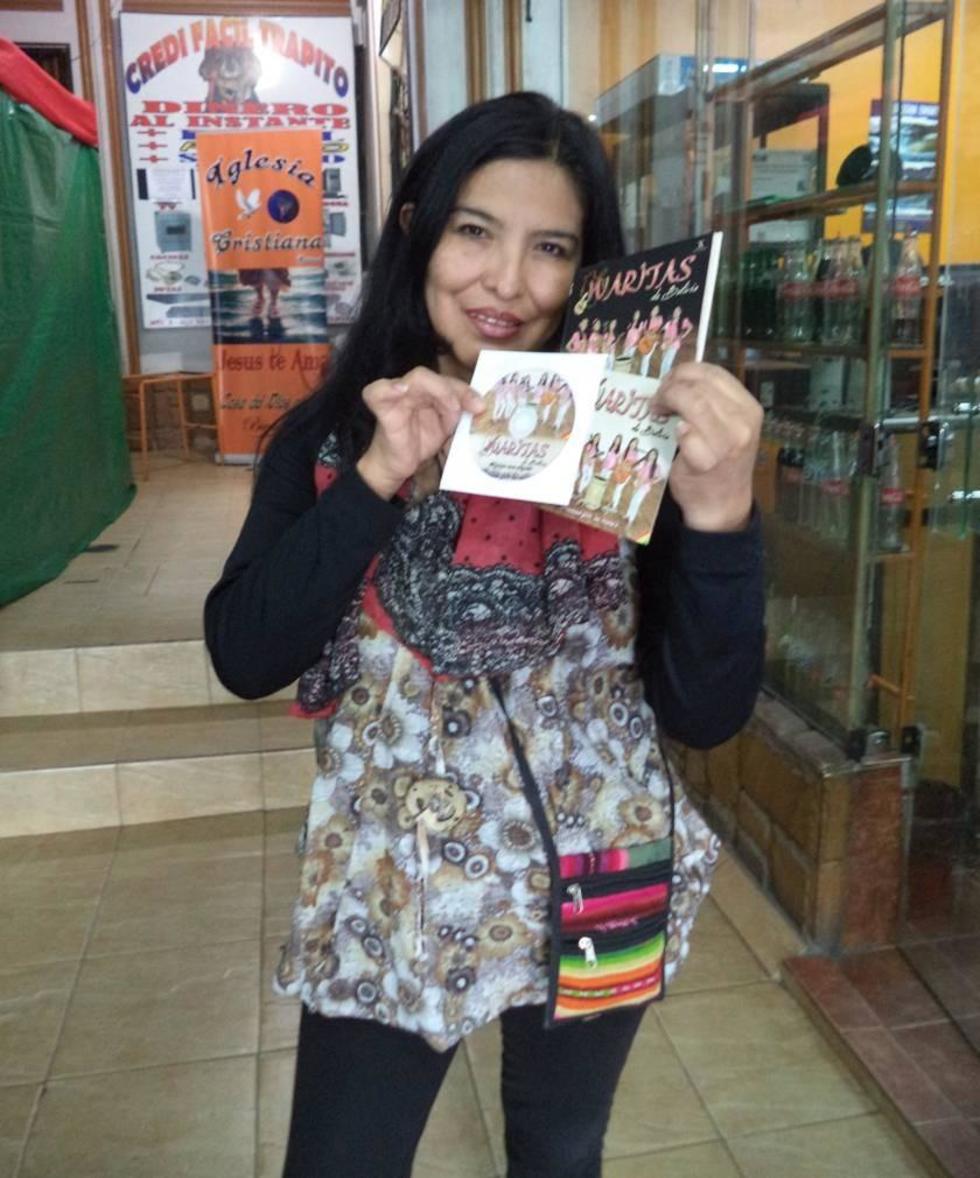 Promocionan el disco del  grupo “Waritas” de Oruro