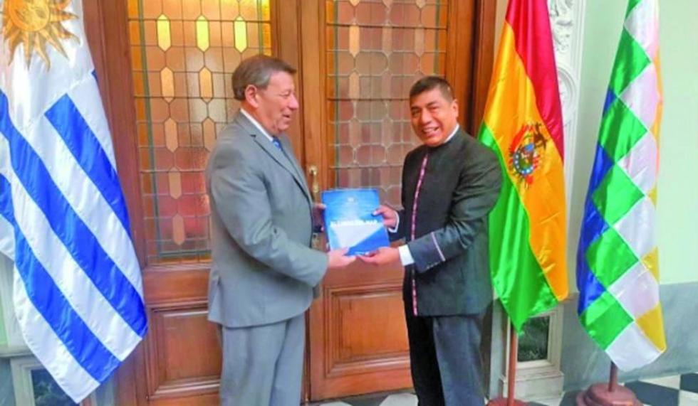 Uruguay ofrece a Bolivia dos puertos en el océano Atlántico