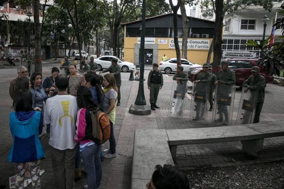 Convocan simulacro electoral el mismo día de plebiscito opositor