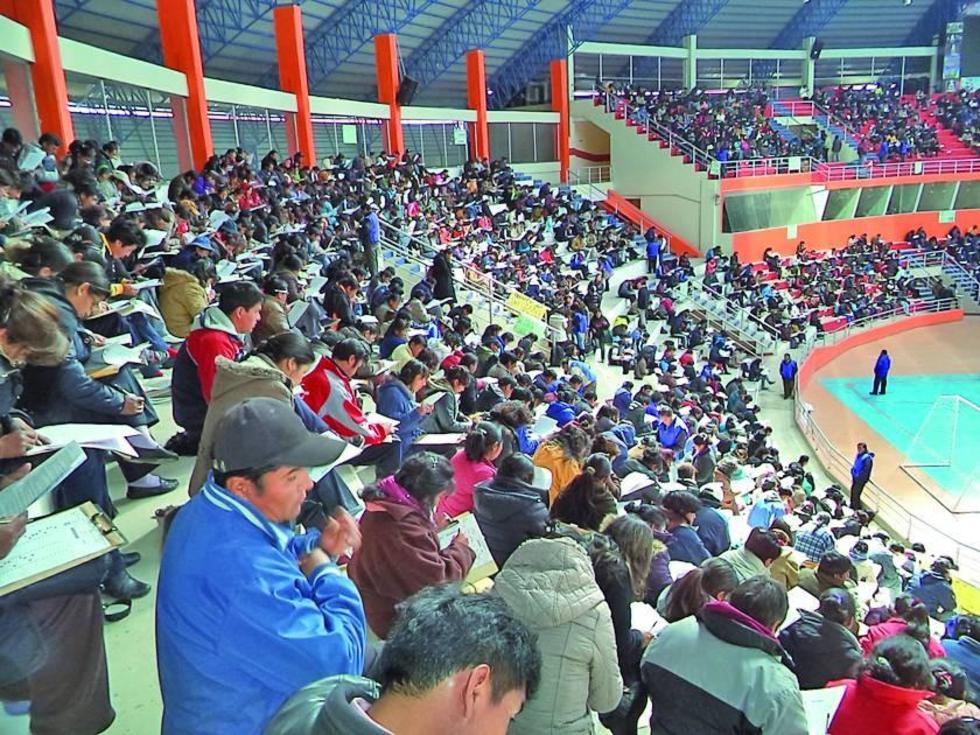 Casi 4.000 maestros rinden hoy prueba de ascenso de categoría