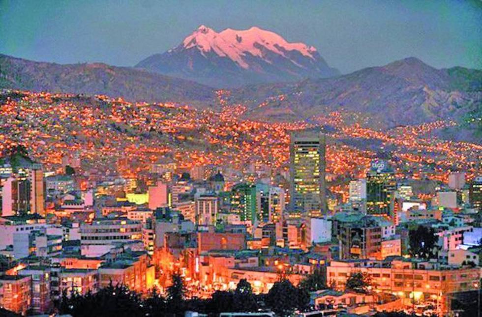 Gobierno confirma feriado en La Paz para el 17 de julio