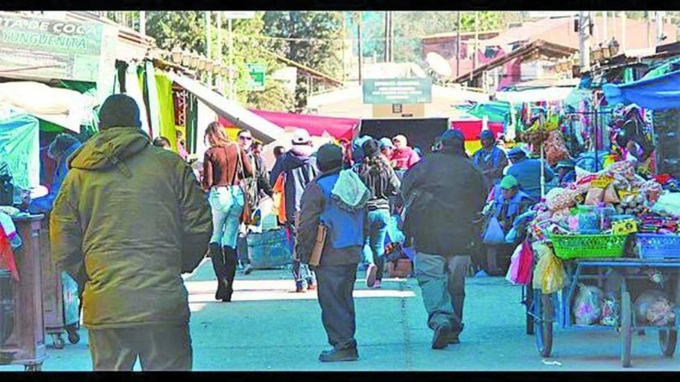 Bloqueo en la frontera con Argentina entra a su cuarta jornada