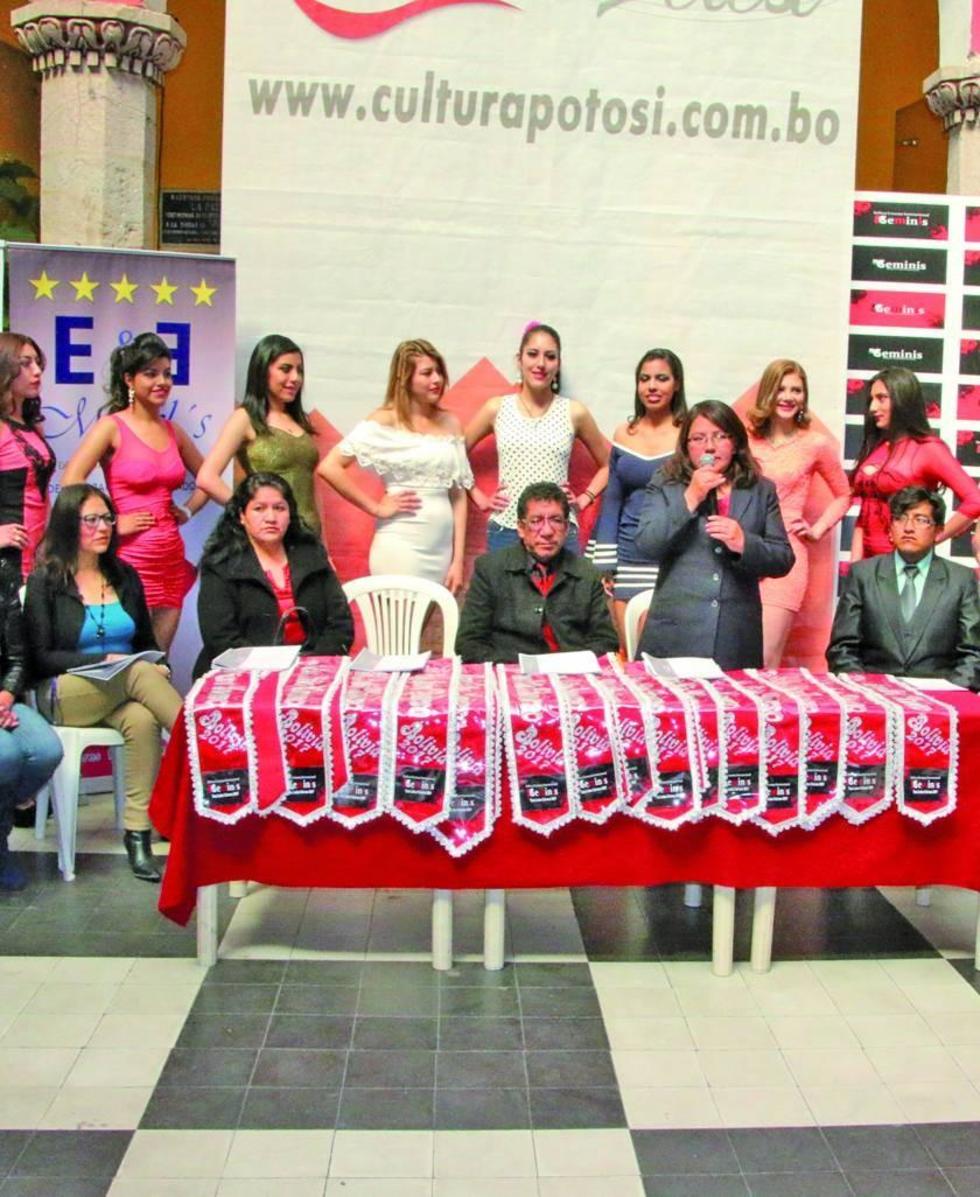 Presentan a las candidatas  al Teen Latina Universo