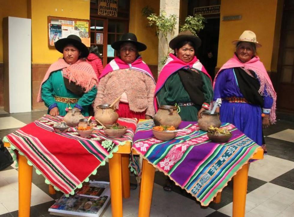 Taruta organiza  feria de Alfarería