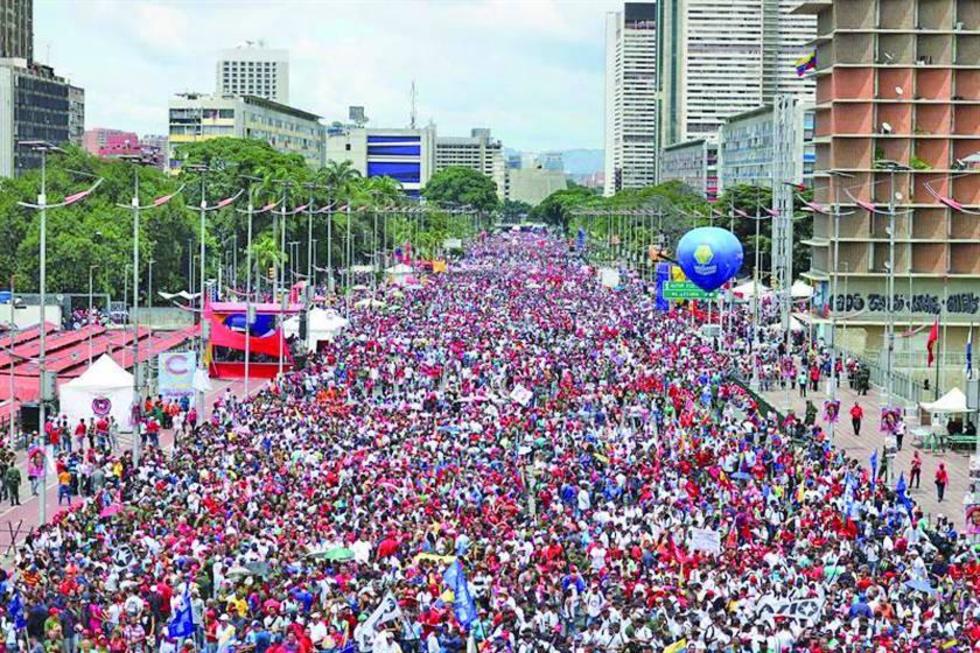 Chavismo cierra su campaña y muertos en protestas ya son 107