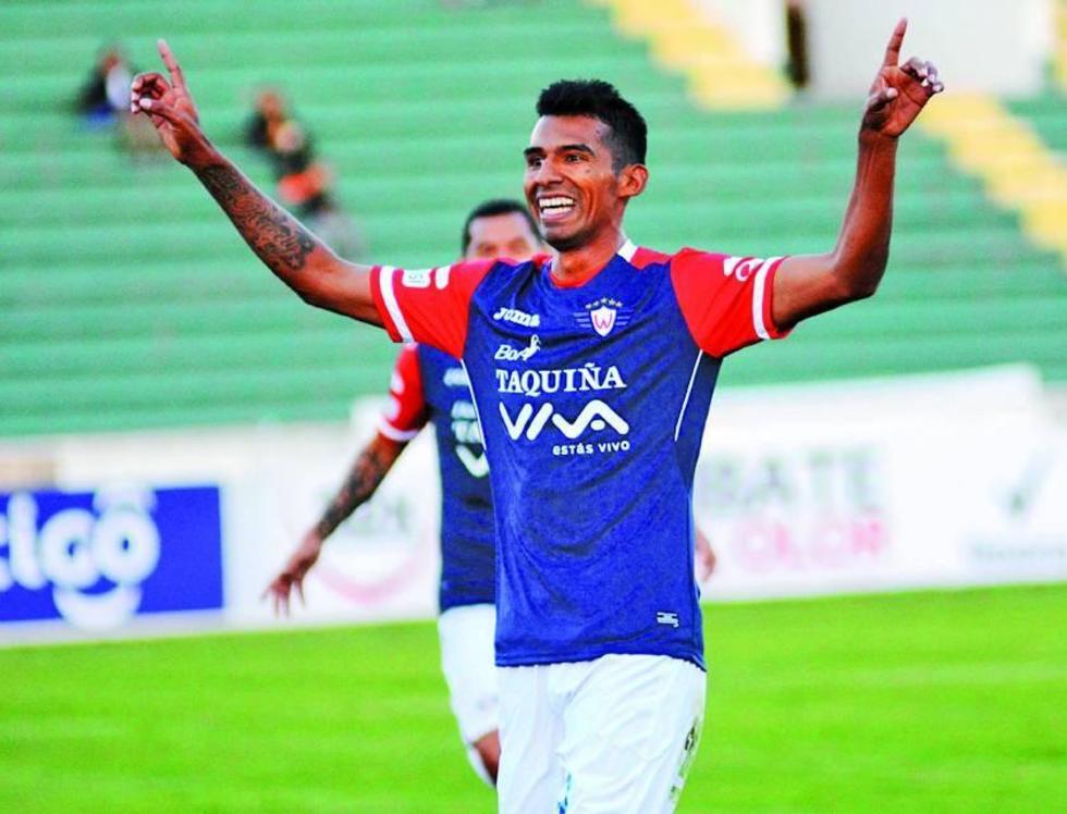 Wilstermann va a Sucre y sorprende a Universitario 