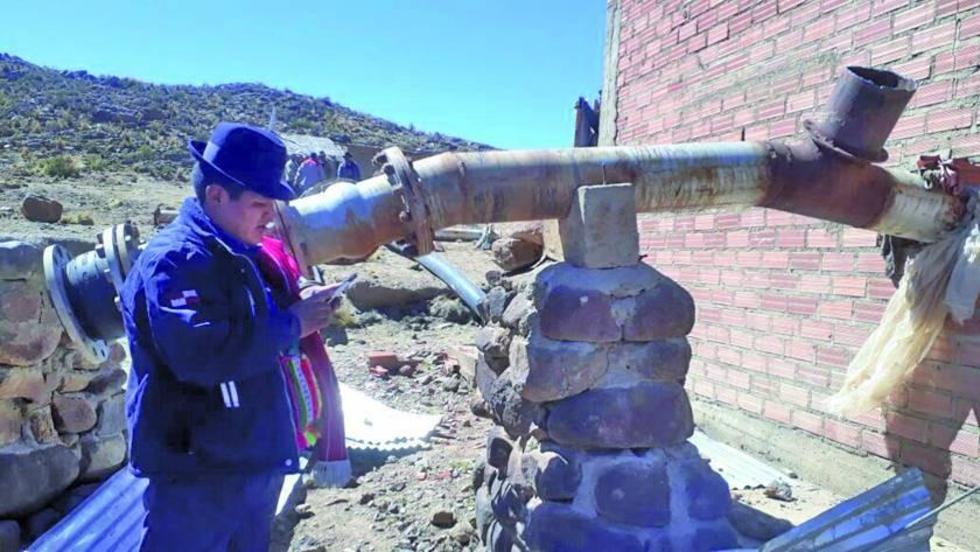 Comunarios niegan venta de agua a empresa china