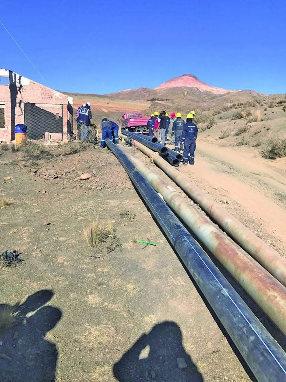 Inicia proyecto de bombeo de agua de La Palca a Potosí