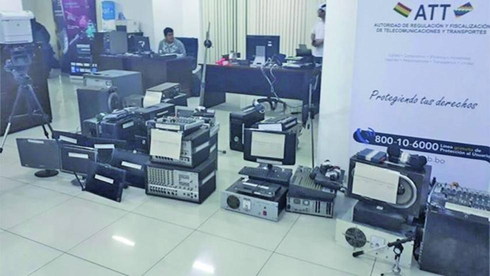 Desbaratan un canal y 5 radios “piratas”