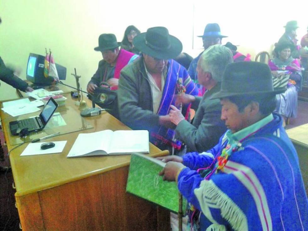 Los comunarios de Manquiri reivindican derecho a predio