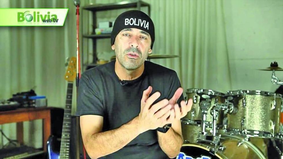 Sale otra versión de “La Bomba”